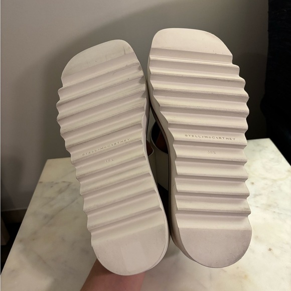 Like New - Stella McCartney Sneak-Elyse Logo Printed Platform Sandals - Picture 7 of 8